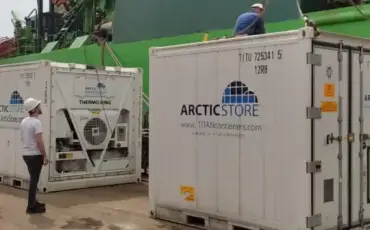 Shipyards in Turkey implemented temperature-controlled containers to store battery systems safely at +15°C to +20°C, ensuring performance and operational efficiency without building new infrastructure.